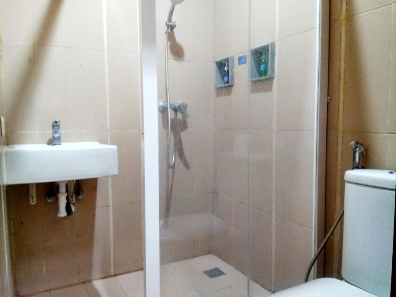 فندق Reddoorz Near Legian Street المظهر الخارجي الصورة